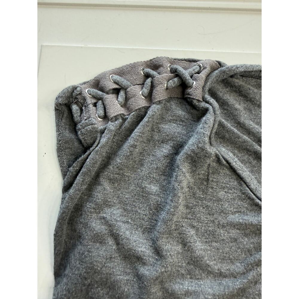 Pink Republic Womens Sz L Gray Tie Up Cold Shoulder Muscle Tee T Shirt - Picture 4 of 8